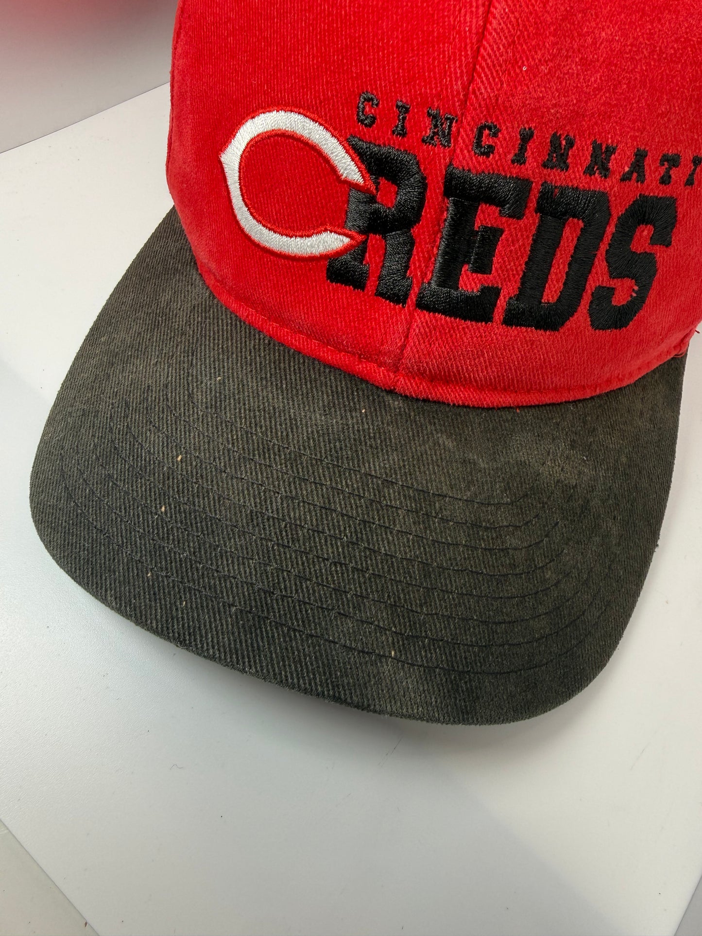 Vintage Cincinnati Reds Buckle Hat