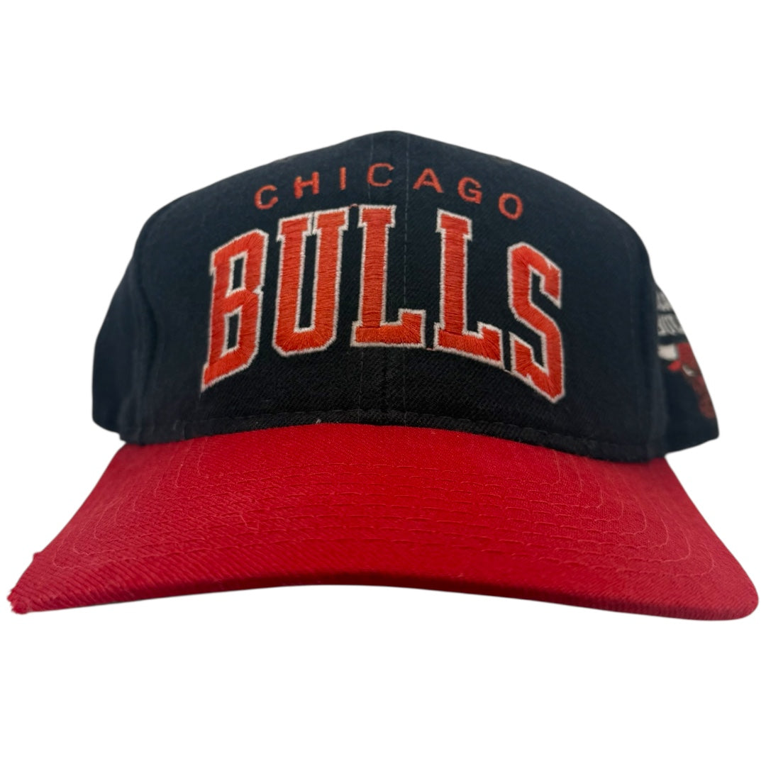 Vintage Chicago Bulls Starter Arch Snapback