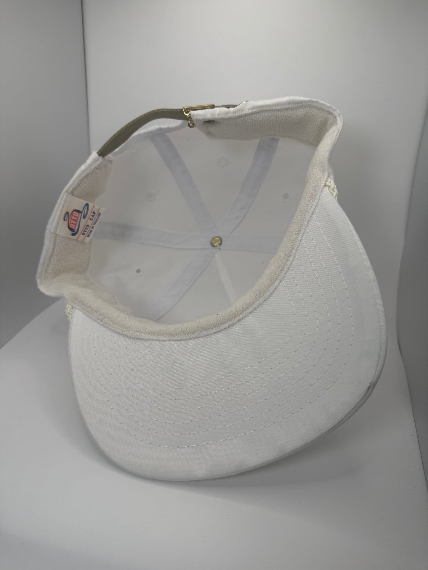 Vintage Wynn’s Racing Buckle Hat