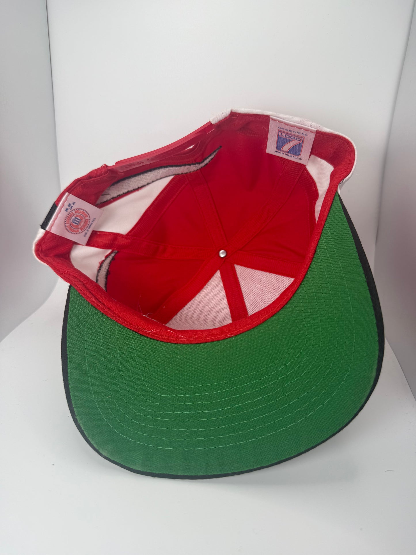 Vintage Arkansas Razorbacks Logo 7 Zig Zag Snapback