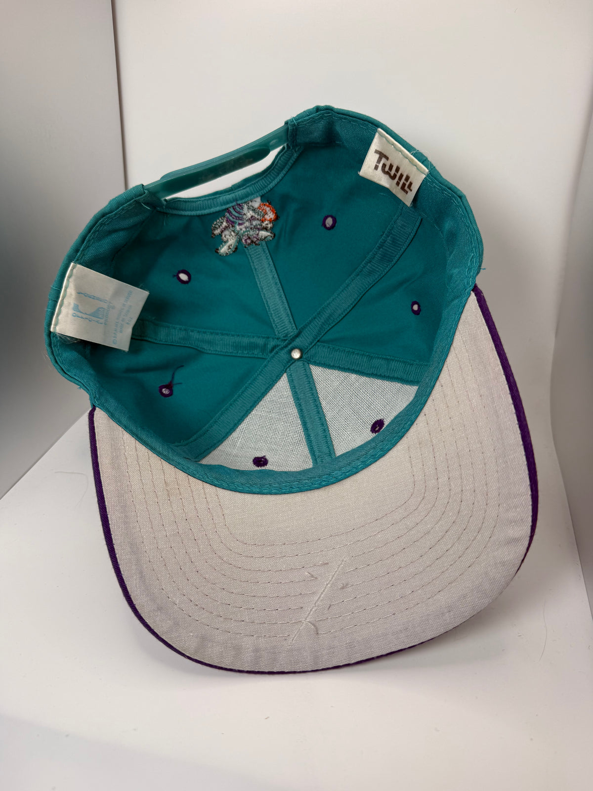 Vintage Charlotte Hornets Snapback