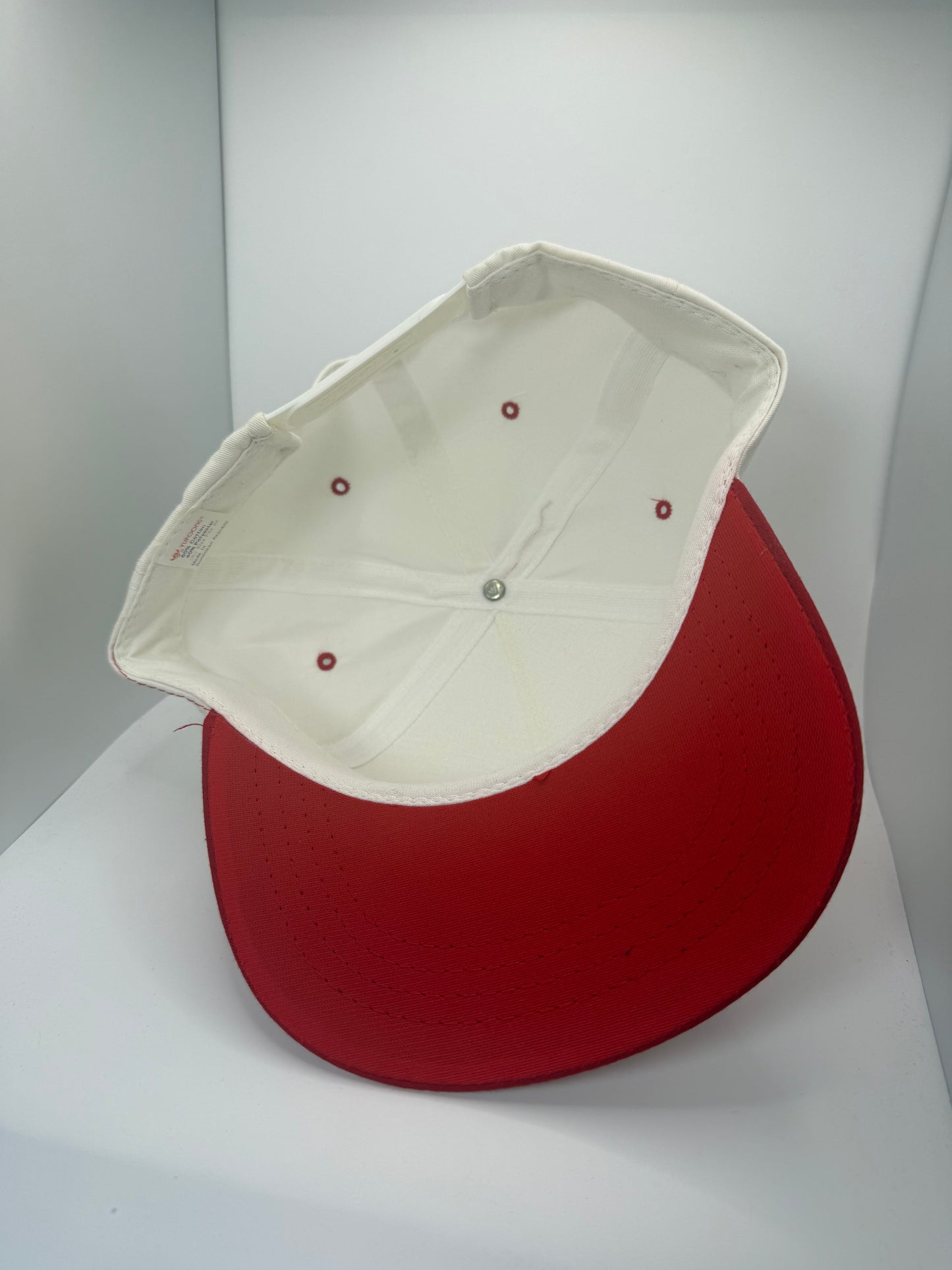 Vintage Buskin River Inn Snapback