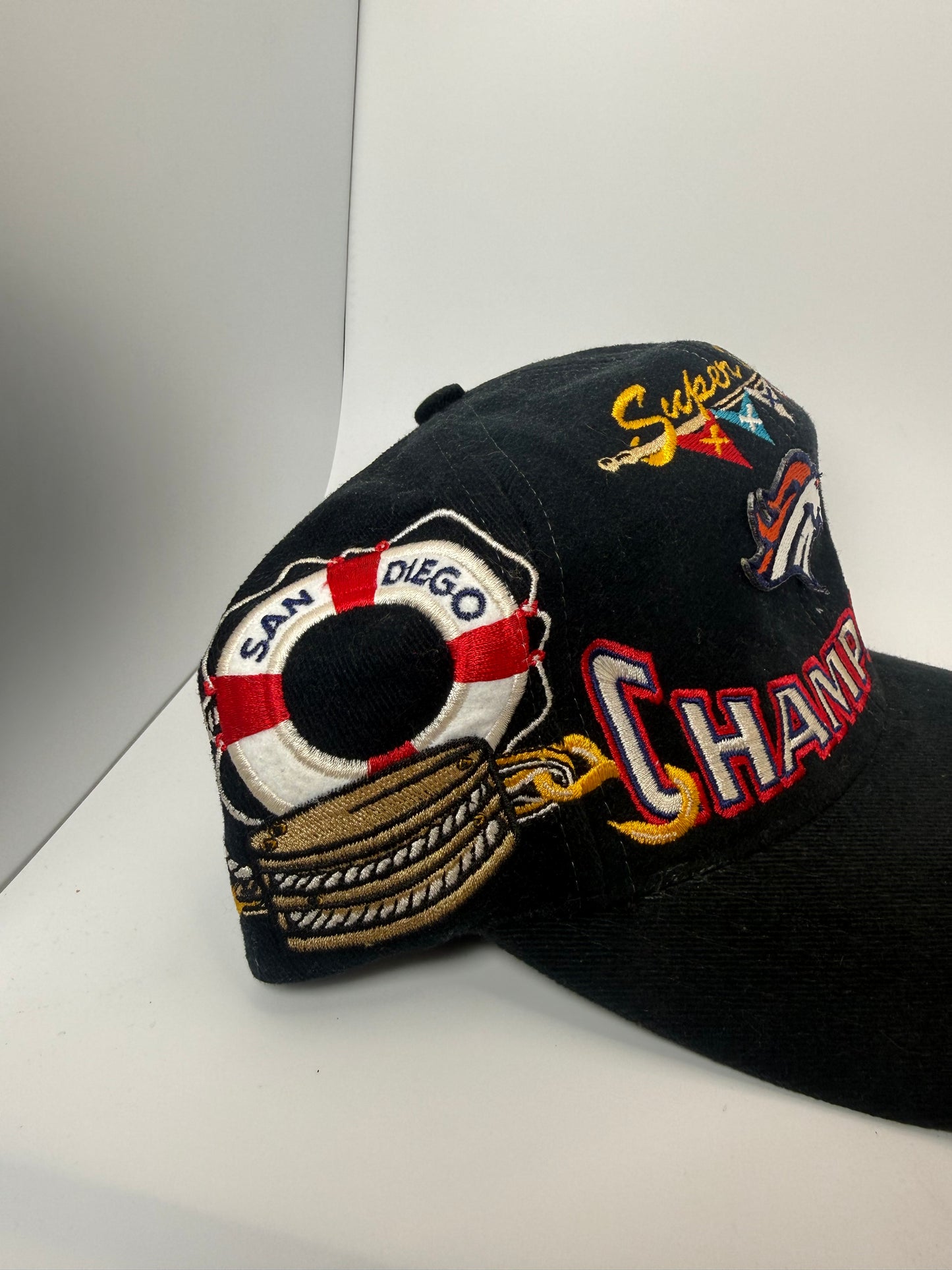 Vintage Denver Broncos Super Bowl Champions Snapback
