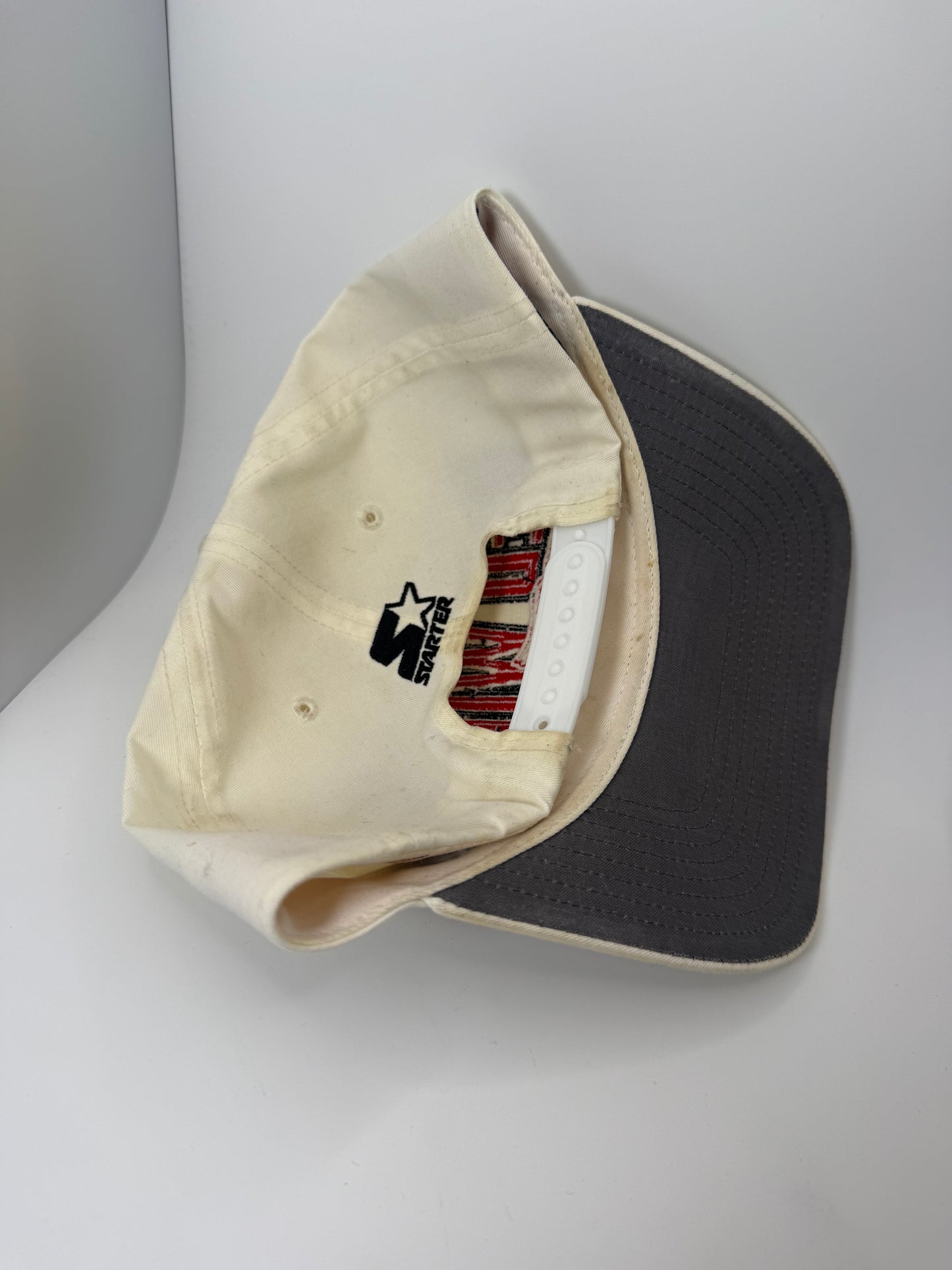 Vintage Detroit Red Wings Starter Snapback