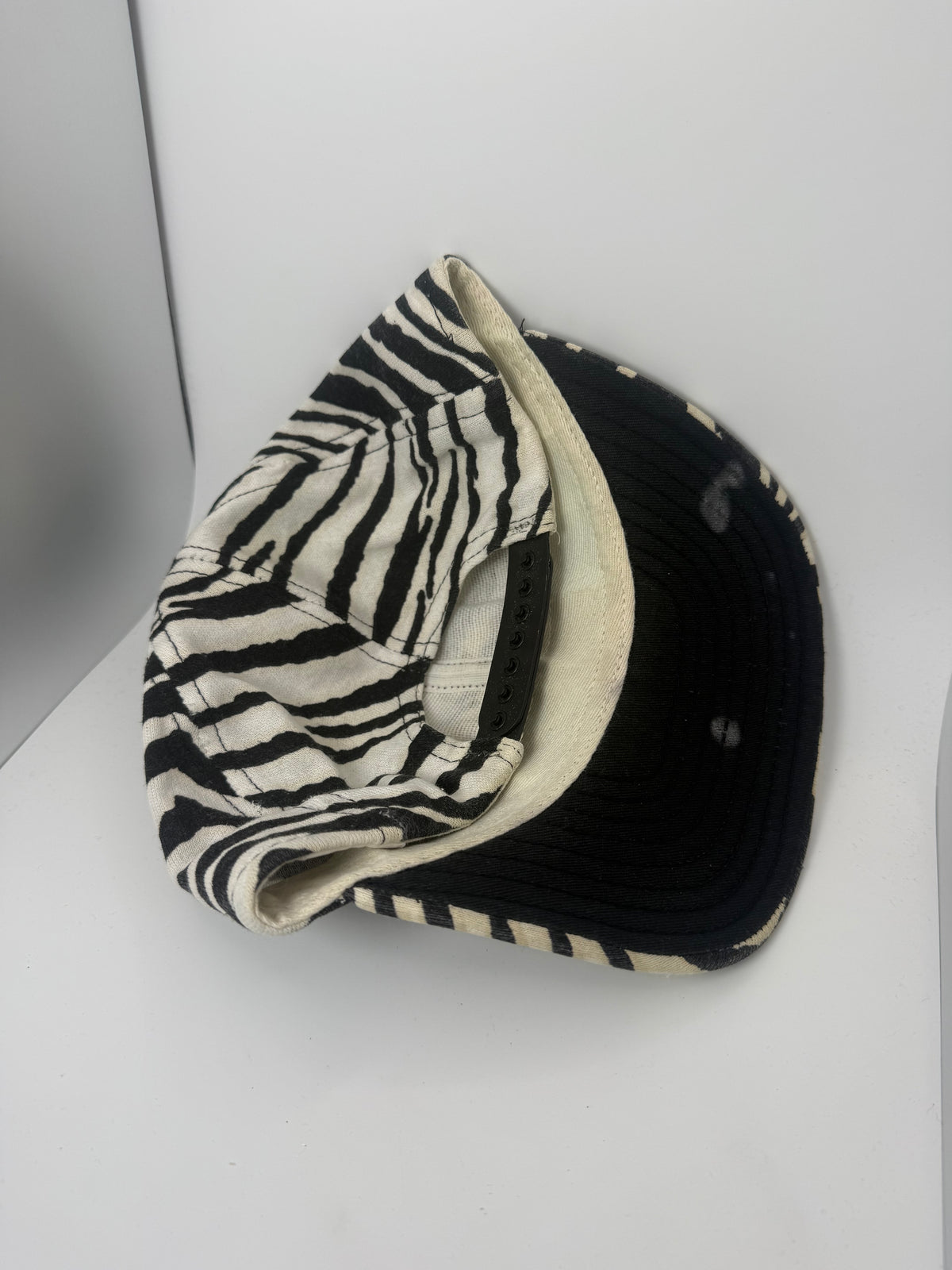 Vintage Oakland Raiders Zubaz Snapback