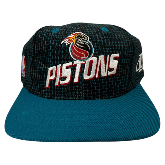 Vintage Detroit Pistons Logo Athletic Snapback