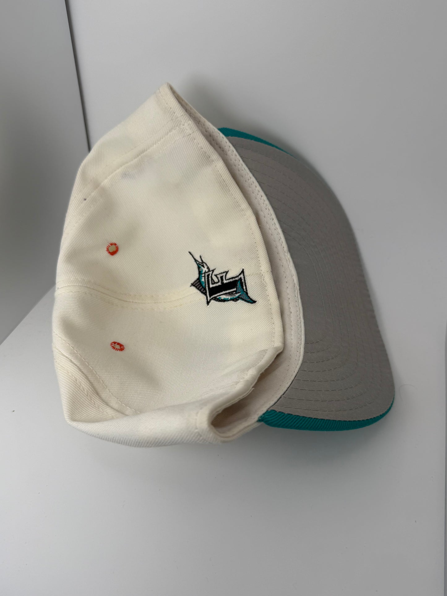 Vintage Florida Marlins Fitted Hat