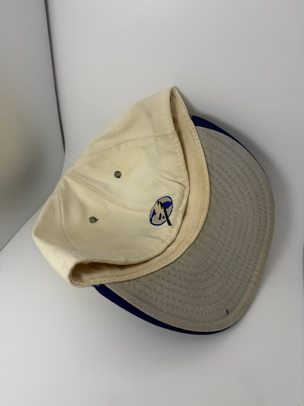 Vintage Tampa Bay Lightning Fitted Hat