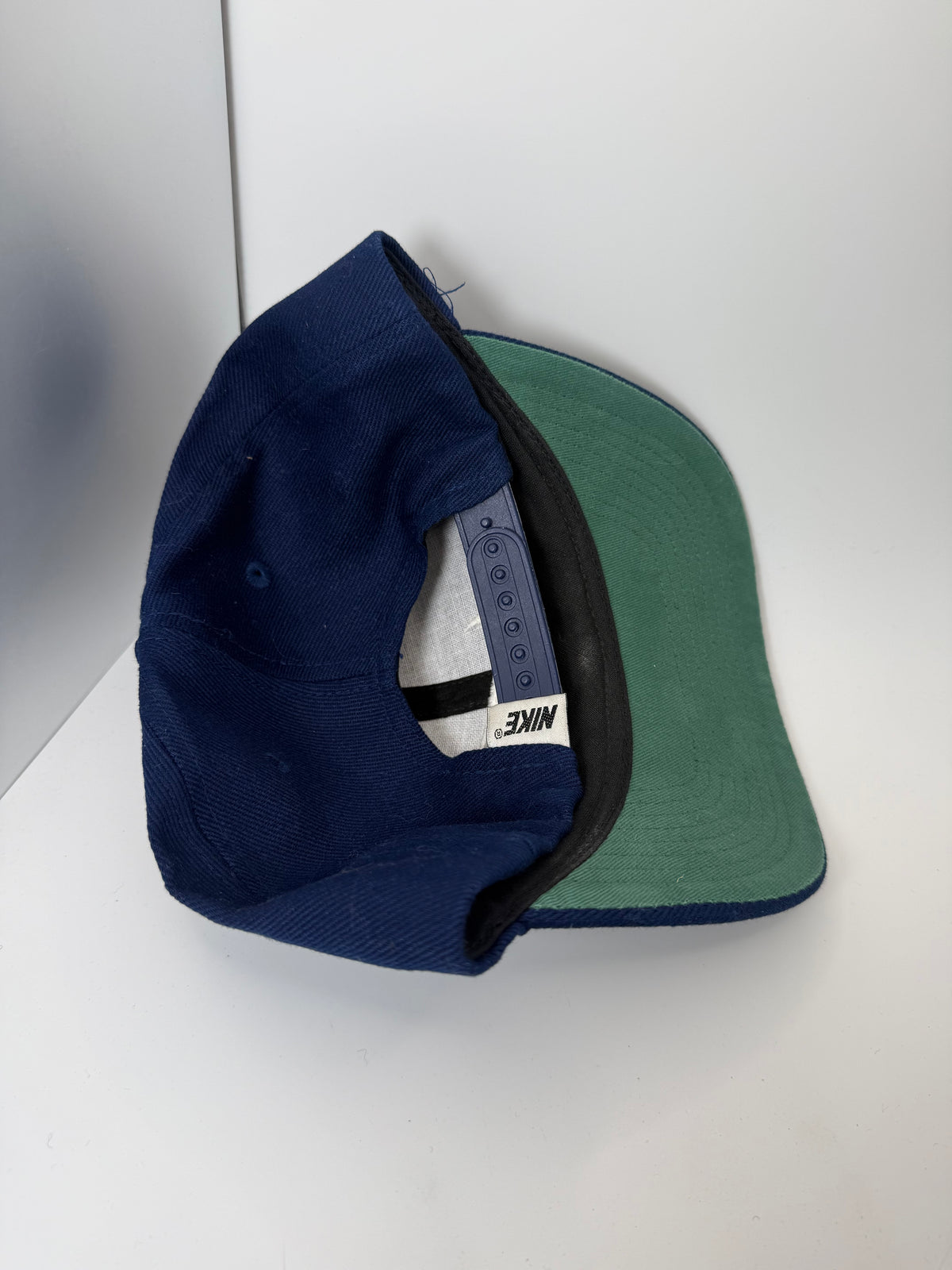 Vintage Nike Swoosh Snapback