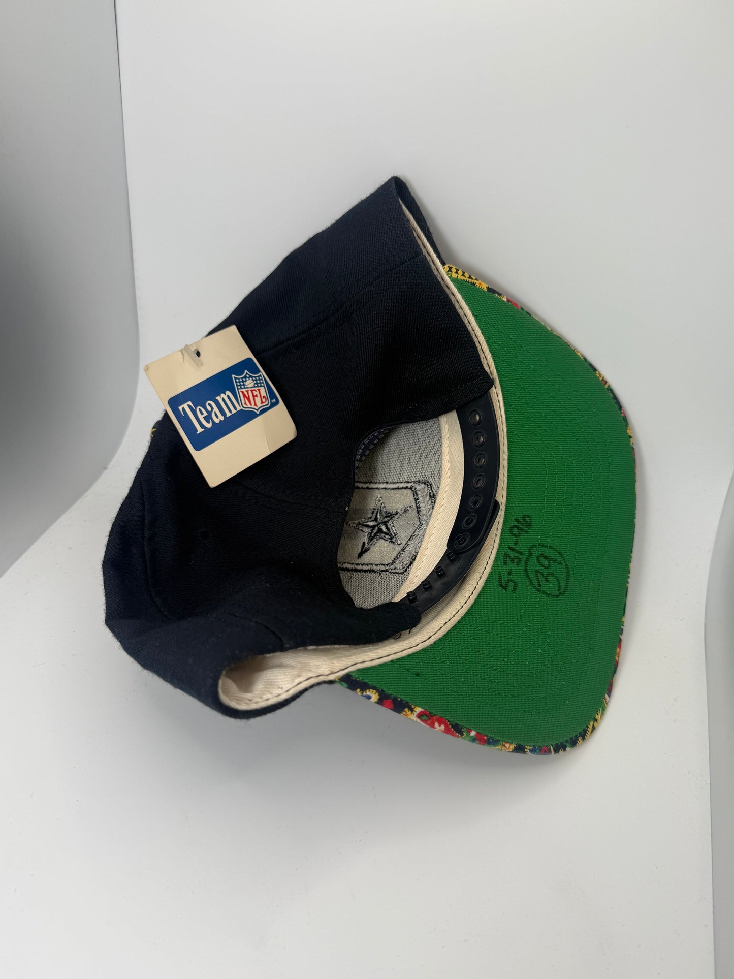 Vintage Dallas Cowboys Paisley Snapback