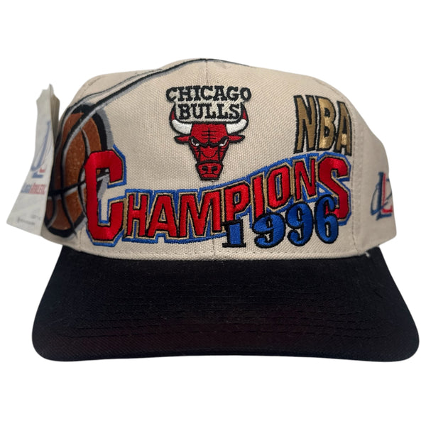 Vintage Chicago Bulls 1996 NBA Champions Logo Athletic Snapback
