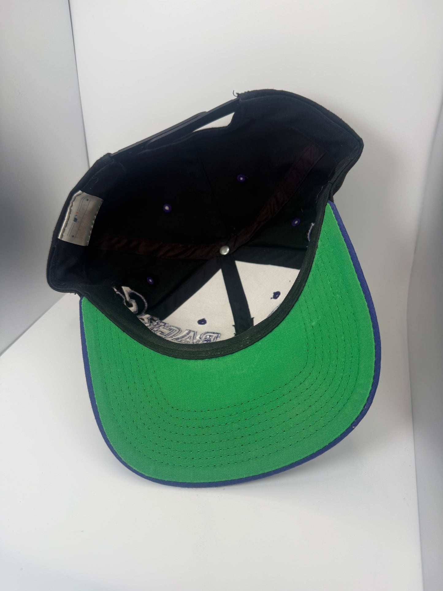 Vintage Arizona Diamondbacks Drew Pearson Wrap Snapback