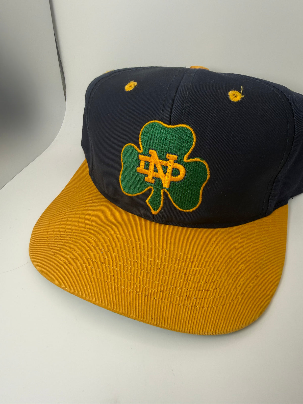 Vintage Notre Dame Fighting Irish Shamrock Snapback