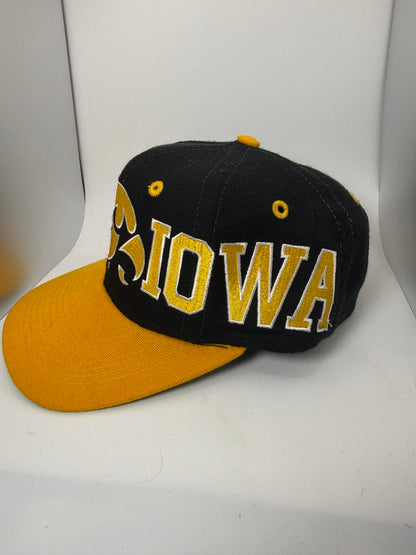 Vintage Iowa Hawkeyes Apex One Snapback