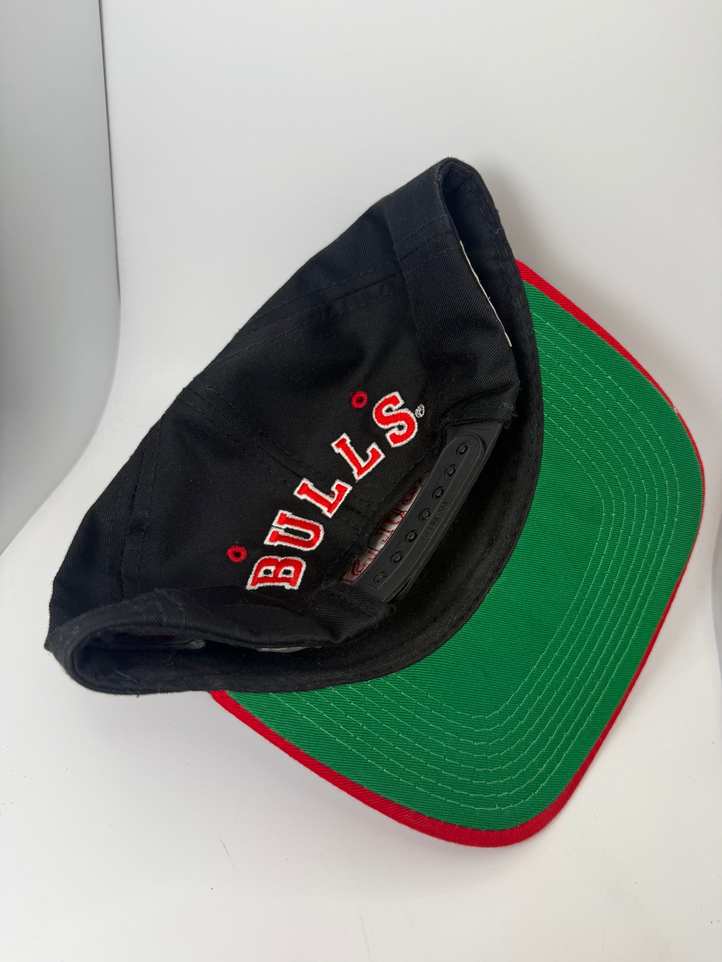Vintage Chicago Bulls G-Cap Snapback NWT
