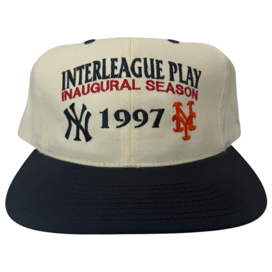 Vintage New York Yankees / Mets 1997 Interleague Play Snapback